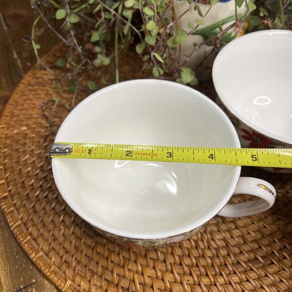 Grace’s Teaware Set of 2 Cups (Large) with Poinsettias, Christmas, Holiday - Picture 6 of 6